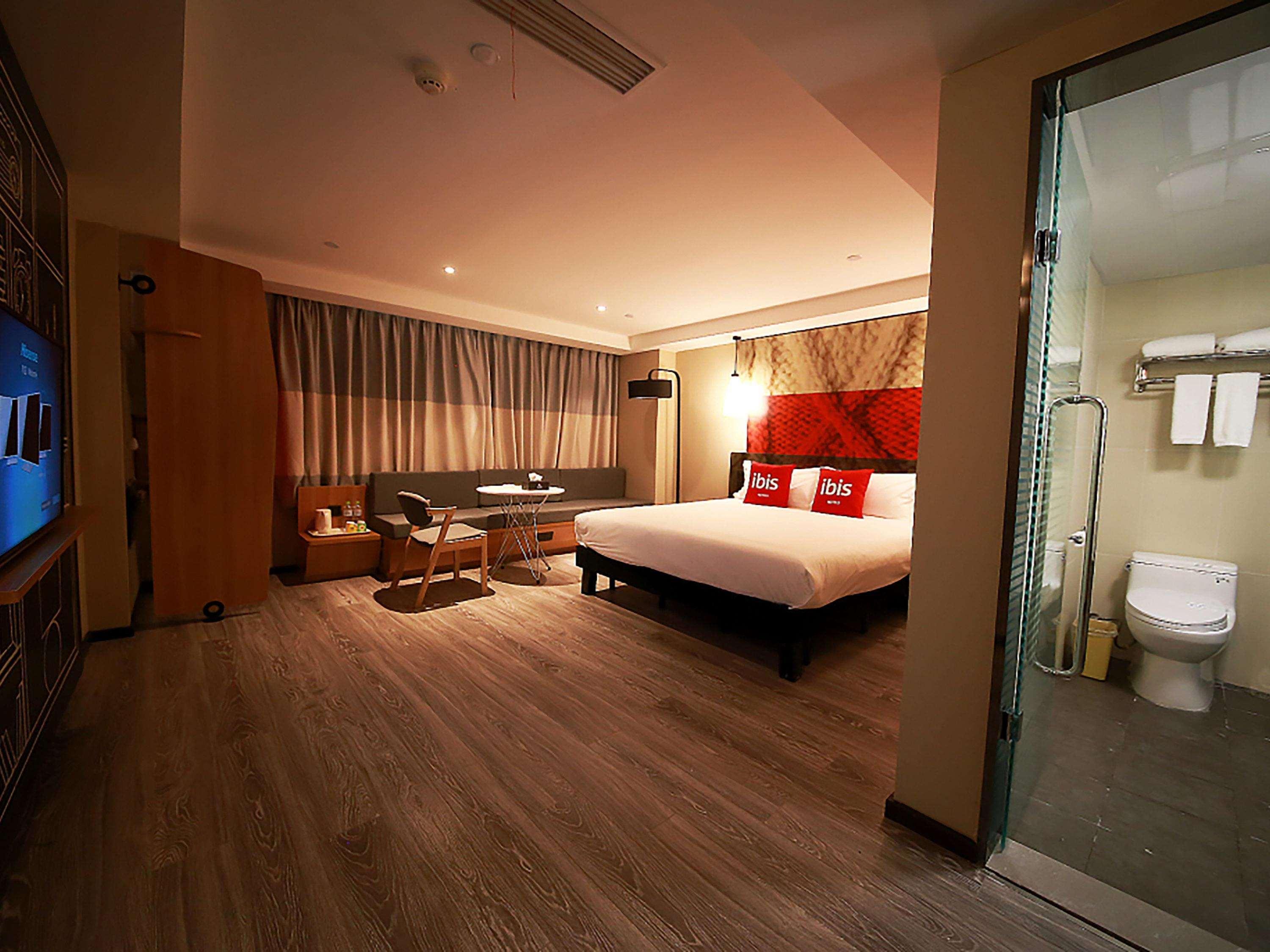 Ibis Sui Ning Hotel Suining  Экстерьер фото